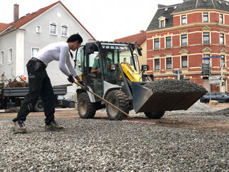professionelle Gartengestaltung, Pflaster- & Natursteinarbeiten, Mauerbau, Gartenpflege